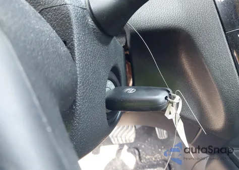 2018 Nissan Rogue S z USA, uszkodzony, nr VIN 5N1AT2MT5JC708140